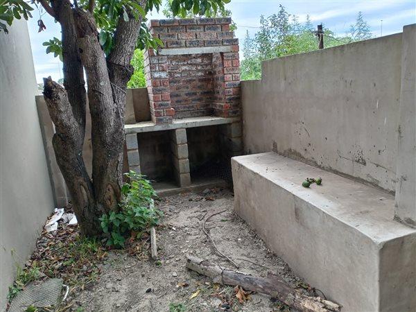 2 Bedroom Property for Sale in Mdantsane Eastern Cape